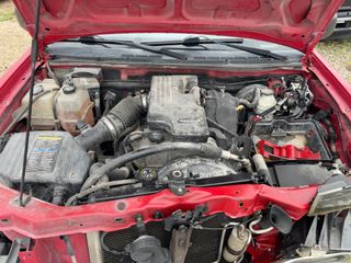 2008 Chevrolet Colorado LT - Engine Compartment Image